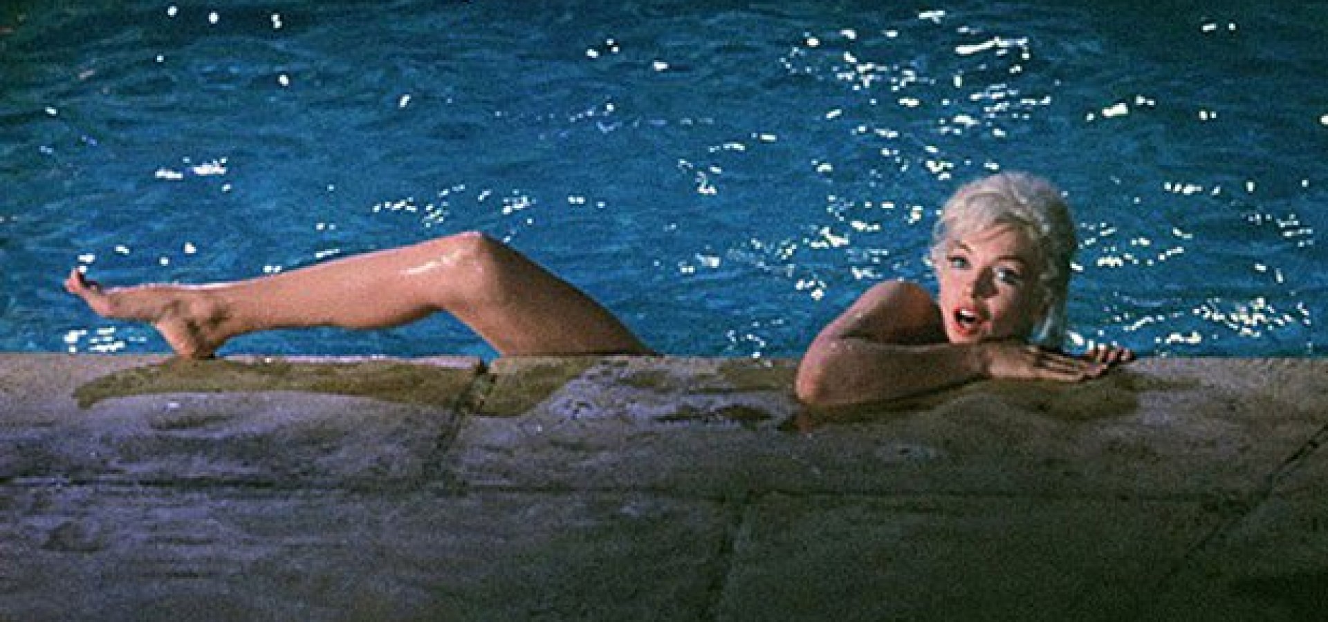 Τρέιλερ «Skin»: Η ιστορία του γυμνού στον κινηματογράφο μέσα από ένα ντοκιμαντέρ