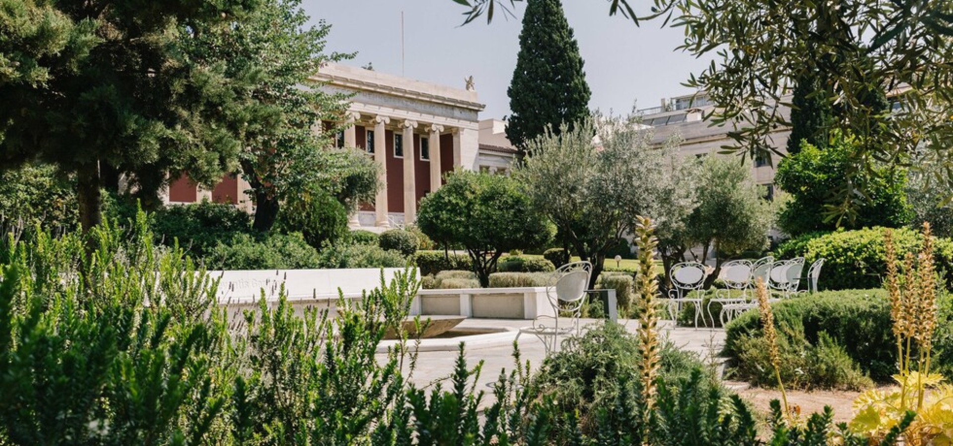 Η Γεννάδειος Βιβλιοθήκη και οι ανεκτίμητοι θησαυροί της